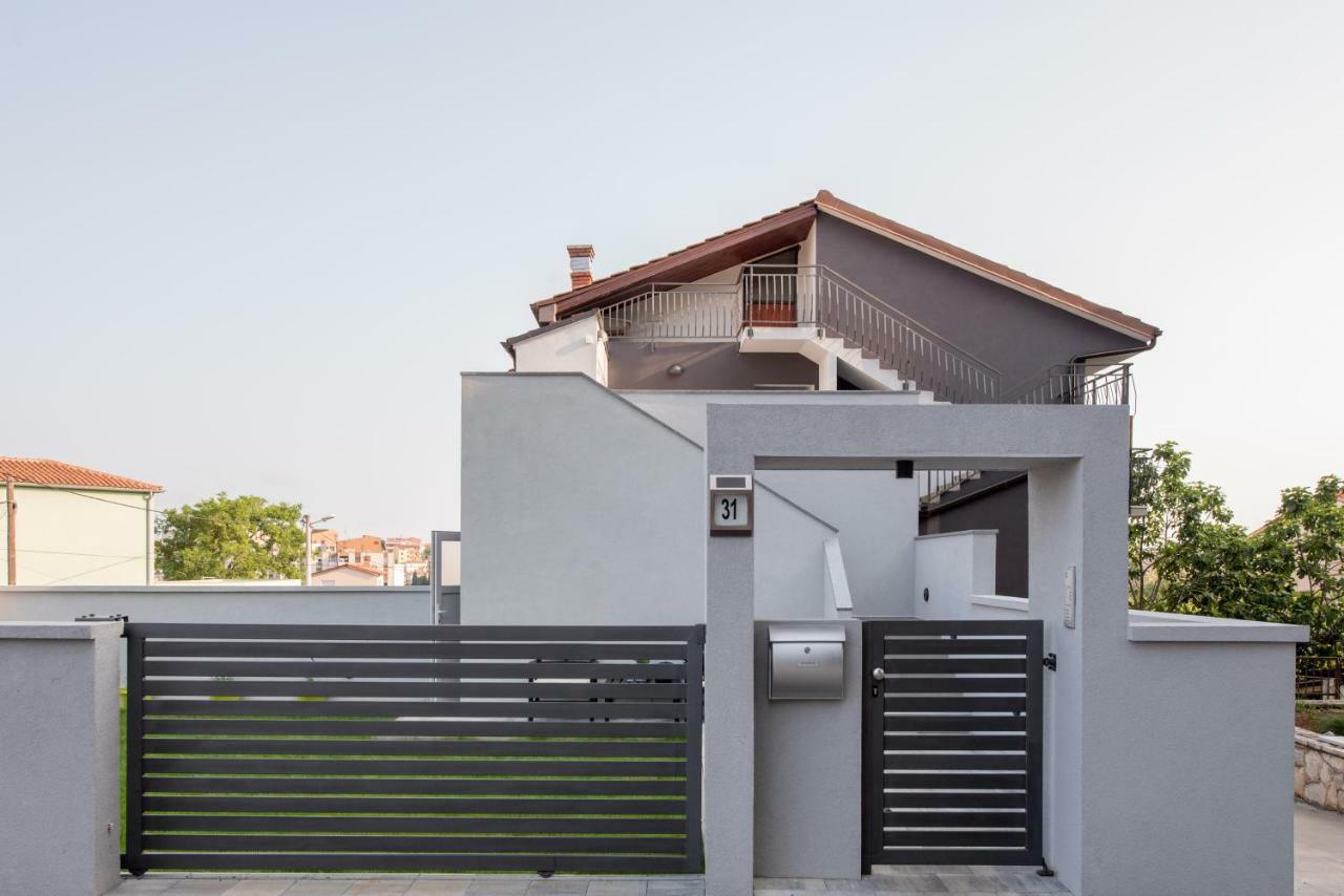 Art Design Apartments Pula Dış mekan fotoğraf